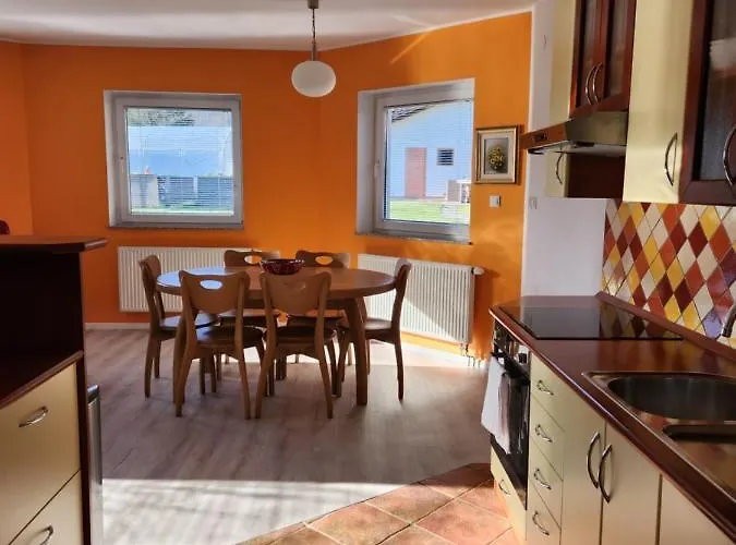 Apartma Nika Appartamento *