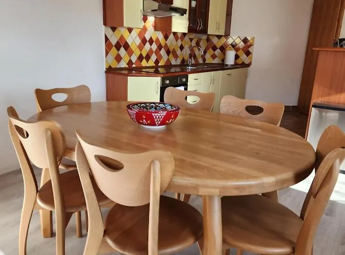 Apartma Nika Planina (Notranjska)